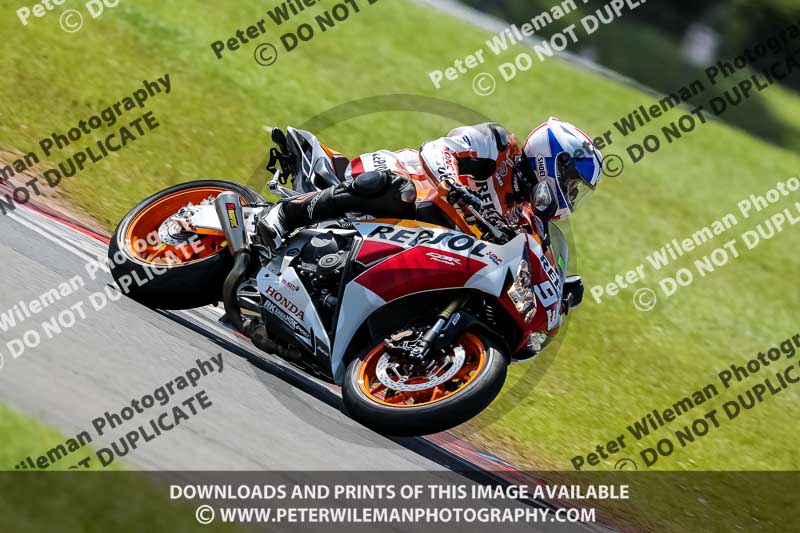 donington no limits trackday;donington park photographs;donington trackday photographs;no limits trackdays;peter wileman photography;trackday digital images;trackday photos